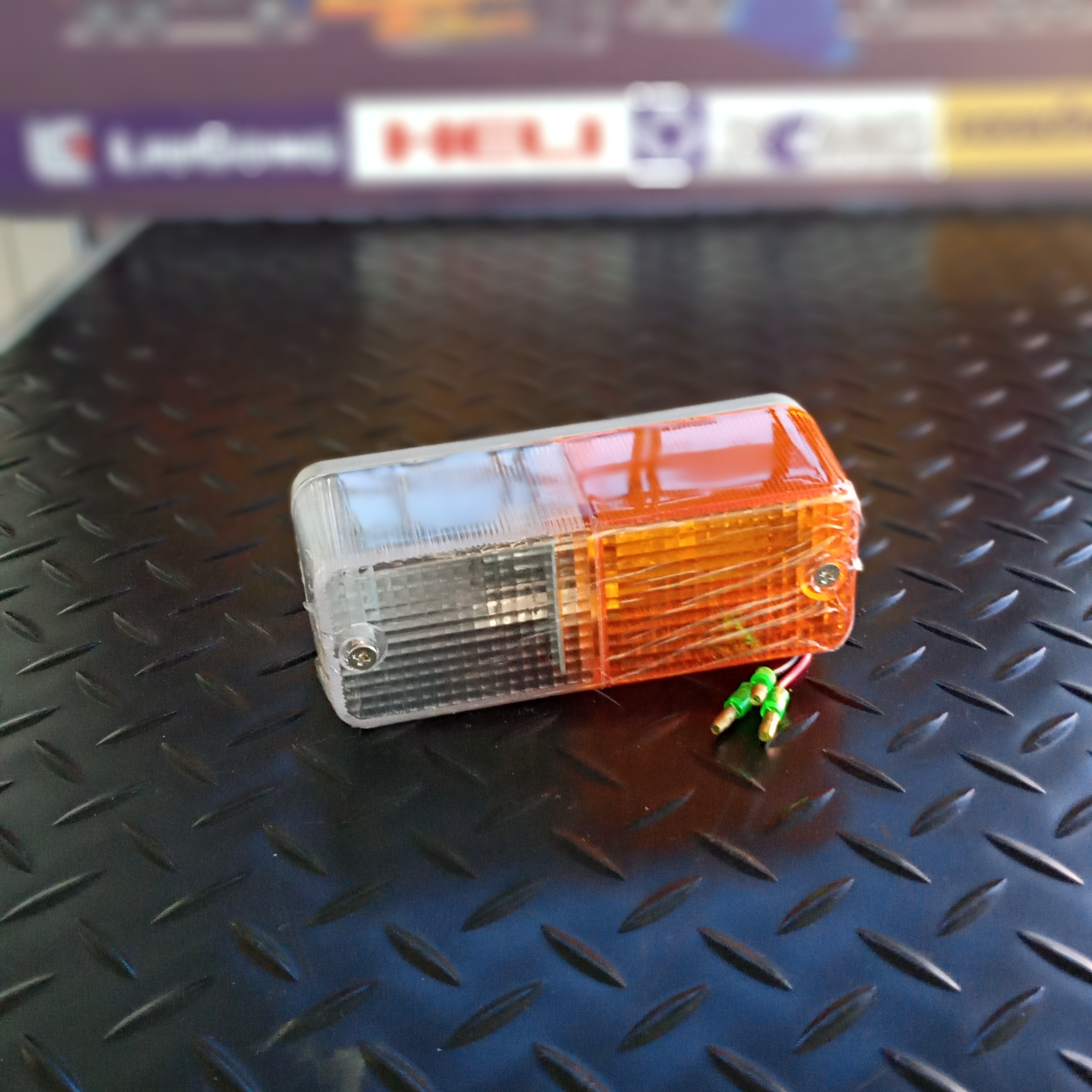 FARO FRONTAL POS. / GUIÑO CPCD25/30