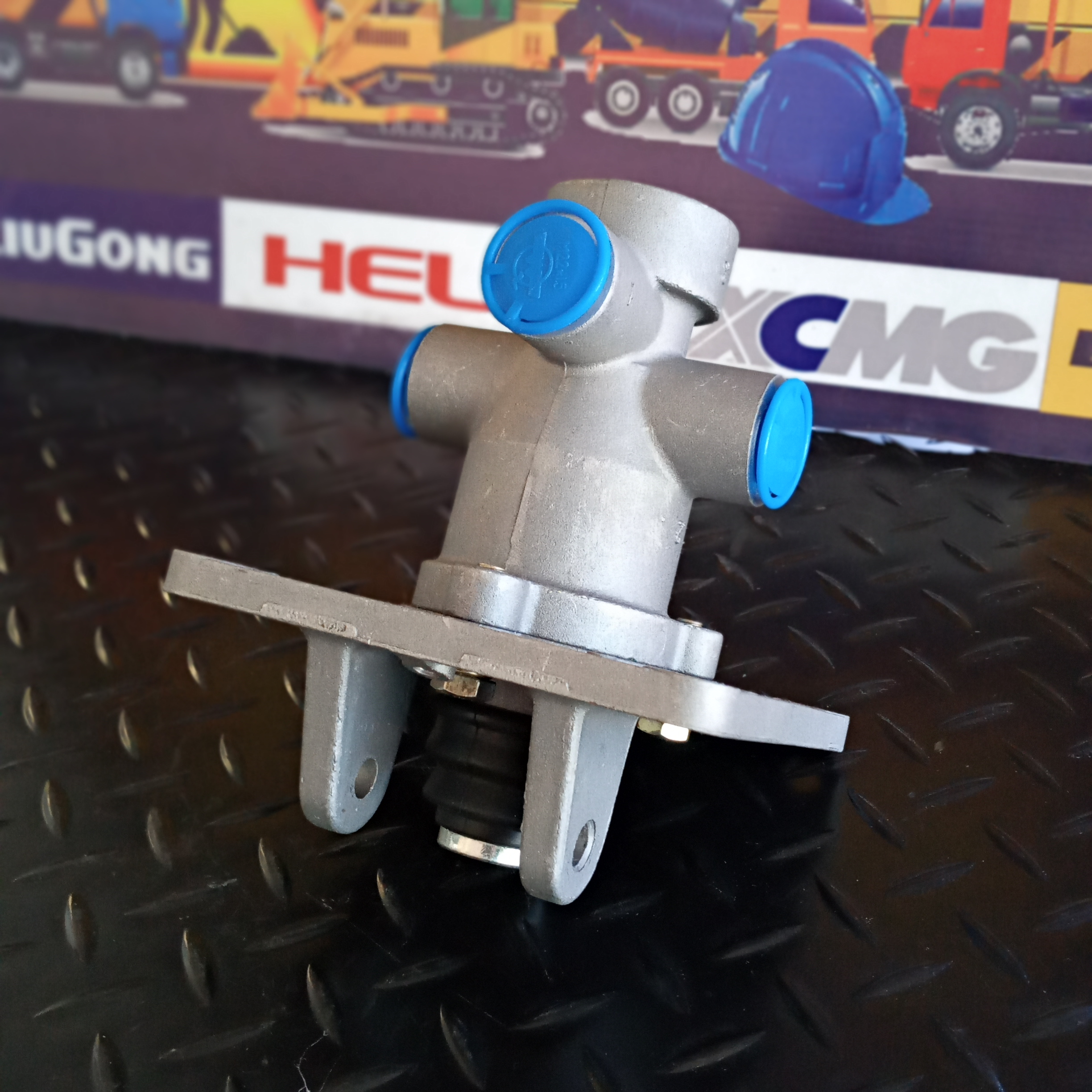 BASE DE PEDAL DE FRENO CON VALVULA 835-386-842-922-929